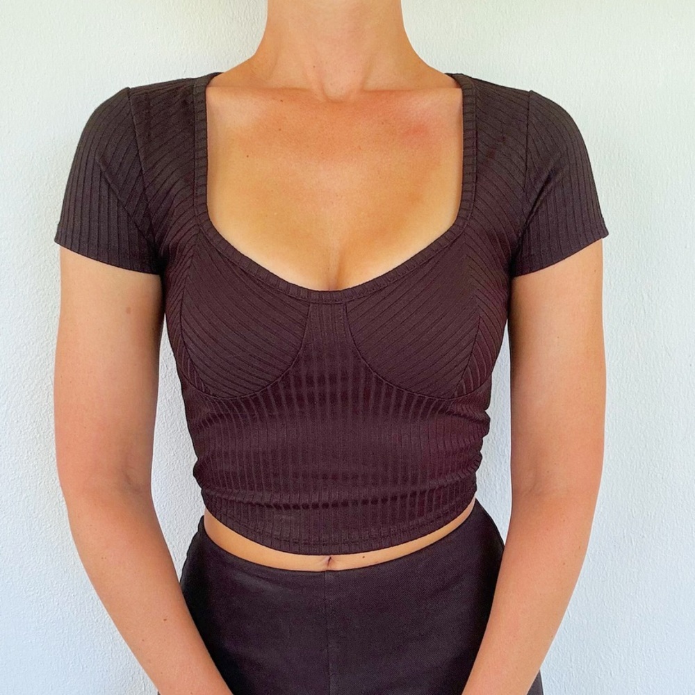 Bozzolo black corset style scoop neck ribbed knit stretch crop top size small